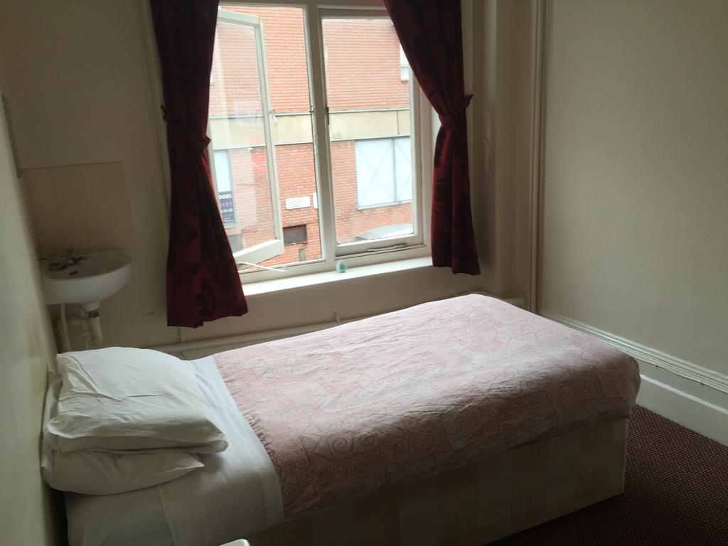 The White Horse B&B Лондон Екстериор снимка